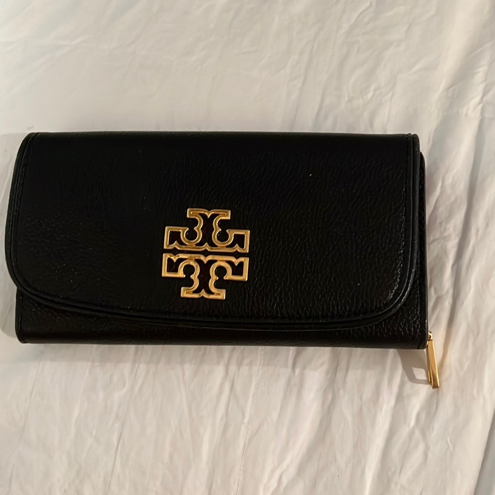 Large Tory Burch wallet black